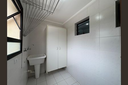 Apartamento à venda com 96m², 3 quartos e 2 vagas Apartamento à venda com 96m², 3 quartos e 2 vagasÁrea de Serviço