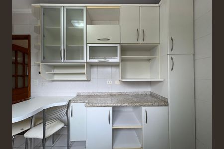 Apartamento à venda com 96m², 3 quartos e 2 vagas Apartamento à venda com 96m², 3 quartos e 2 vagasCozinha