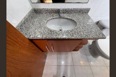 Apartamento à venda com 96m², 3 quartos e 2 vagas Apartamento à venda com 96m², 3 quartos e 2 vagasBanheiro da Suíte 2