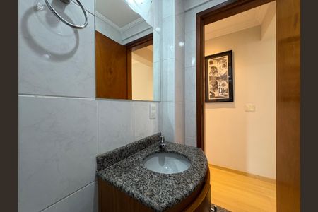 Apartamento à venda com 96m², 3 quartos e 2 vagas Apartamento à venda com 96m², 3 quartos e 2 vagasLavabo