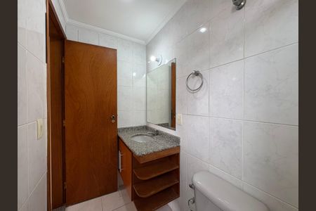 Apartamento à venda com 96m², 3 quartos e 2 vagas Apartamento à venda com 96m², 3 quartos e 2 vagasBanheiro da Suíte 2