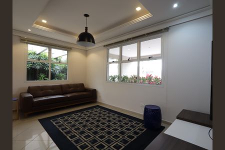 Apartamento para alugar com 68m², 2 quartos e 2 vagasÁrea comum - Salão de festas