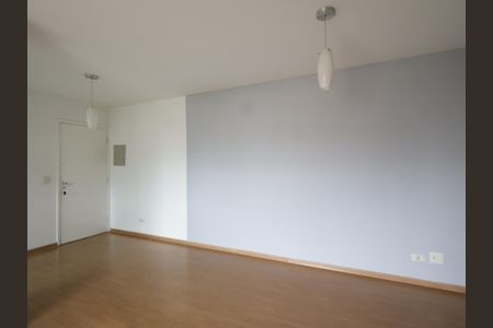 Apartamento para alugar com 68m², 2 quartos e 2 vagasQuarto