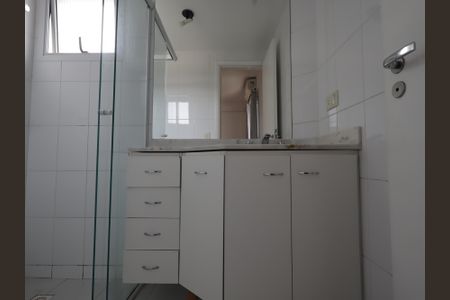 Apartamento para alugar com 68m², 2 quartos e 2 vagasBanheiro da Suíte