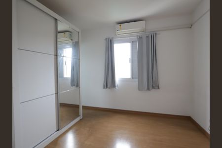Apartamento para alugar com 68m², 2 quartos e 2 vagasSuíte