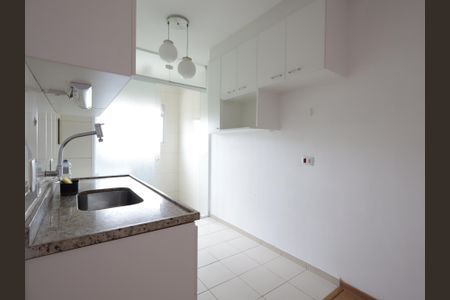 Apartamento para alugar com 68m², 2 quartos e 2 vagasCozinha