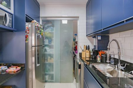 Casa de condomínio à venda com 167m², 3 quartos e 2 vagas Casa de condomínio à venda com 167m², 3 quartos e 2 vagasCozinha