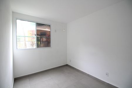 Quarto 1 de apartamento para alugar com 2 quartos, 68m² em Curicica, Rio de Janeiro