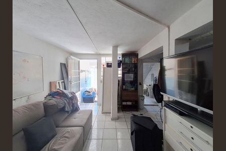 Casa à venda com 140m², 3 quartos e 2 vagasEdícula