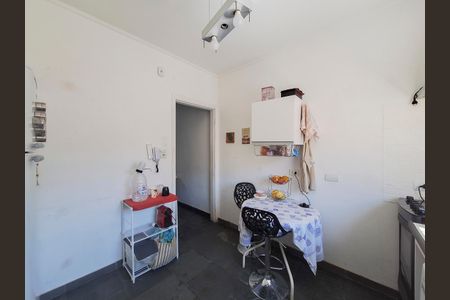 Casa à venda com 140m², 3 quartos e 2 vagasCozinha
