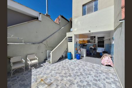 Casa à venda com 140m², 3 quartos e 2 vagasQuintal