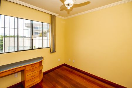 Casa à venda com 220m², 4 quartos e 2 vagasQuarto 3