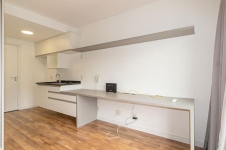 Studio de kitnet/studio para alugar com 1 quarto, 30m² em Indianópolis, São Paulo