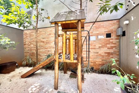 Apartamento à venda com 32m², 1 quarto e sem vaga Apartamento à venda com 32m², 1 quarto e sem vagaÁrea comum - Playground