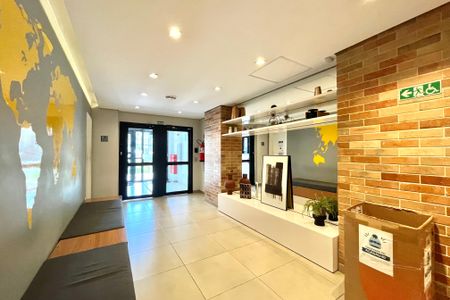 Apartamento à venda com 32m², 1 quarto e sem vaga Apartamento à venda com 32m², 1 quarto e sem vagaHall social