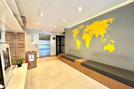 Apartamento à venda com 32m², 1 quarto e sem vaga Apartamento à venda com 32m², 1 quarto e sem vagaHall social