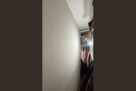 Casa à venda com 85m², 2 quartos e 1 vaga Casa à venda com 85m², 2 quartos e 1 vagaQuarto 2 Closet