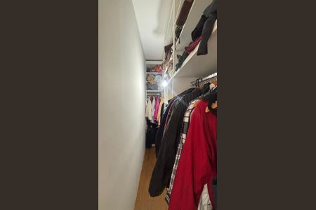 Casa à venda com 85m², 2 quartos e 1 vaga Casa à venda com 85m², 2 quartos e 1 vagaQuarto 2 Closet