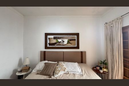 Quarto 1 de casa para alugar com 2 quartos, 85m² em Vila Bastos, Santo André