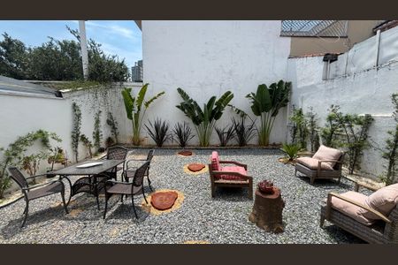 Casa à venda com 85m², 2 quartos e 1 vaga Casa à venda com 85m², 2 quartos e 1 vagaÁrea Externa