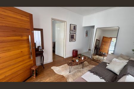 Sala de casa para alugar com 2 quartos, 85m² em Vila Bastos, Santo André
