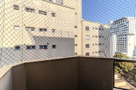 Apartamento à venda com 195m², 3 quartos e 3 vagas Apartamento à venda com 195m², 3 quartos e 3 vagasVaranda da Suíte 3
