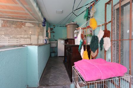 Casa à venda com 154m², 3 quartos e 1 vagaÁrea de Serviço