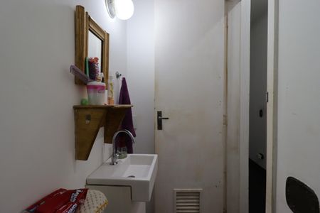 Casa à venda com 154m², 3 quartos e 1 vagaLavabo