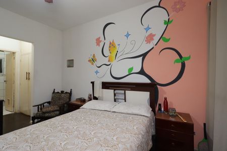 Casa à venda com 154m², 3 quartos e 1 vagaSuíte