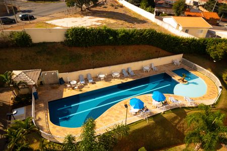 Apartamento à venda com 74m², 2 quartos e 1 vagaÁrea comum - Piscina
