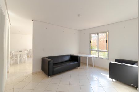 Apartamento à venda com 74m², 2 quartos e 1 vagaÁrea comum - Salão de festas