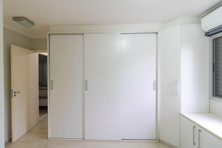 Apartamento à venda com 74m², 2 quartos e 1 vagaSuíte