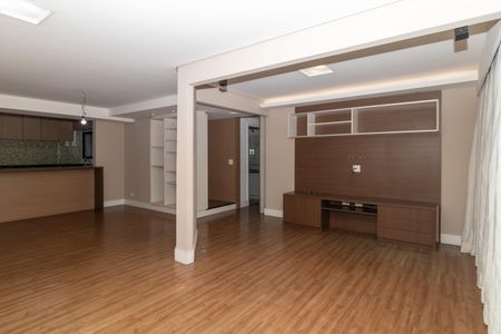 Sala de apartamento para alugar com 2 quartos, 135m² em Perdizes, São Paulo
