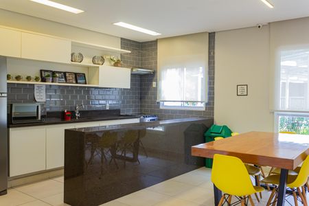 Apartamento para alugar com 33m², 1 quarto e sem vaga Apartamento para alugar com 33m², 1 quarto e sem vagaÁrea comum - Salão de festas