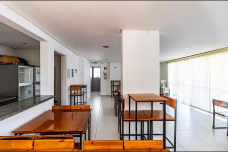 Apartamento à venda com 57m², 2 quartos e 1 vaga Apartamento à venda com 57m², 2 quartos e 1 vagaÁrea comum