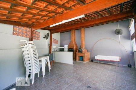 Apartamento à venda com 74m², 2 quartos e 1 vaga Apartamento à venda com 74m², 2 quartos e 1 vagaÁrea comum