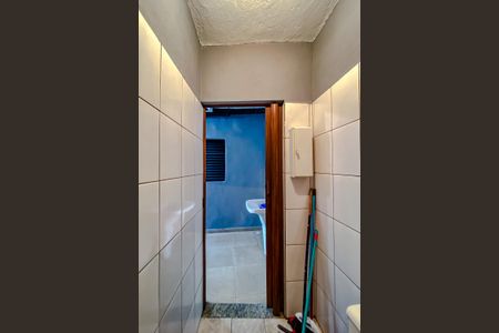 Casa à venda com 154m², 4 quartos e sem vagaCasa 2 - Banheiro de serviço