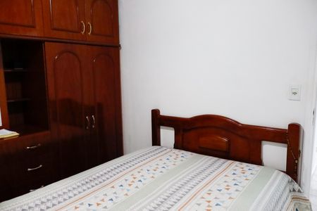 Casa à venda com 250m², 2 quartos e 2 vagas Casa à venda com 250m², 2 quartos e 2 vagasQuarto 2