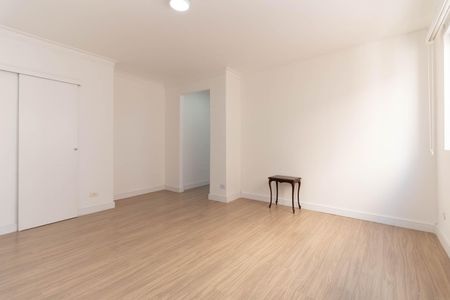 Sala de apartamento à venda com 2 quartos, 70m² em Aclimação, São Paulo