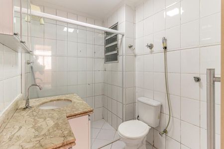 Banheiro de kitnet/studio à venda com 1 quarto, 33m² em Vila Buarque, São Paulo