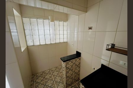 Casa à venda com 250m², 4 quartos e sem vaga Casa à venda com 250m², 4 quartos e sem vagaCozinha