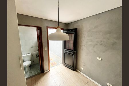 Casa à venda com 250m², 4 quartos e sem vaga Casa à venda com 250m², 4 quartos e sem vagaQuarto de Serviço