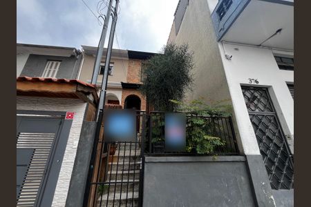 Casa à venda com 250m², 4 quartos e sem vaga Casa à venda com 250m², 4 quartos e sem vagaJardim
