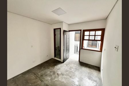Casa à venda com 250m², 4 quartos e sem vaga Casa à venda com 250m², 4 quartos e sem vagaEdícula