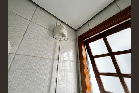 Casa à venda com 250m², 4 quartos e sem vaga Casa à venda com 250m², 4 quartos e sem vagaEdícula Banheiro