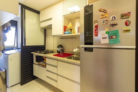 Apartamento à venda com 55m², 2 quartos e 1 vaga Apartamento à venda com 55m², 2 quartos e 1 vagaCozinha e Área de Serviço