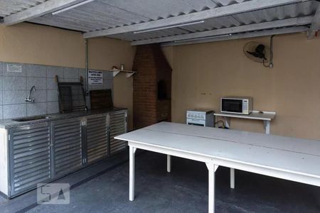 Apartamento à venda com 83m², 2 quartos e 1 vaga Apartamento à venda com 83m², 2 quartos e 1 vagaÁrea comum - Churrasqueira