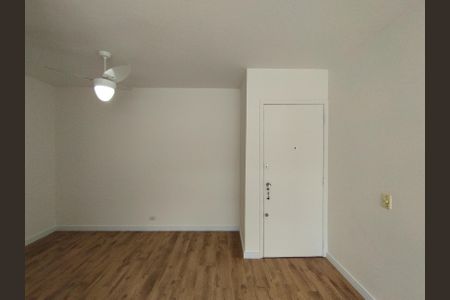 Sala de apartamento para alugar com 3 quartos, 80m² em Aclimação, São Paulo