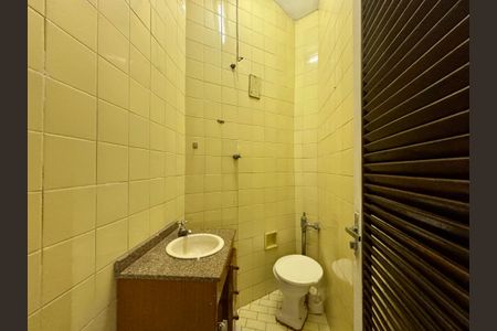 Apartamento à venda com 110m², 3 quartos e 1 vaga Apartamento à venda com 110m², 3 quartos e 1 vagaBanheiro de Serviço