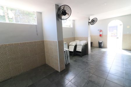 Apartamento à venda com 60m², 2 quartos e 1 vagaÁrea comum - Salão de festas
